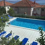 Bavaria Trogir *