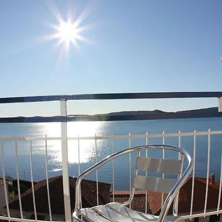 Hotel Villa Bavaria Trogir 3*