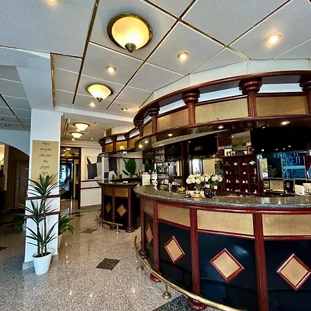 Bavaria Trogir 3*