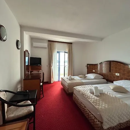 Villa Bavaria Trogir Donji Seget