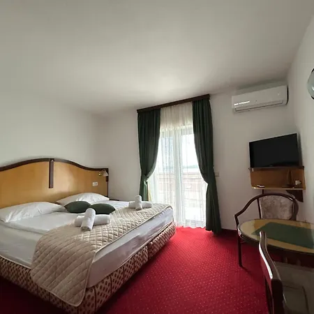 Villa Bavaria Trogir Donji Seget