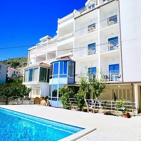 וילה Bavaria Trogir דונג'י סגט