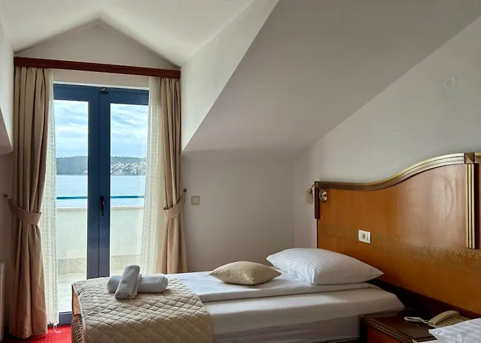 Villa Bavaria Trogir 3*