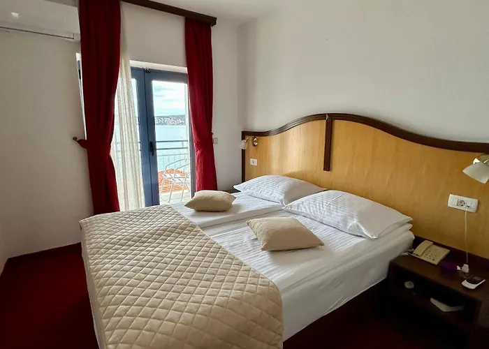 Villa Bavaria Trogir Donji Seget