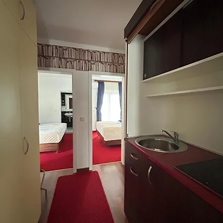Bavaria Trogir 3* Donji Seget