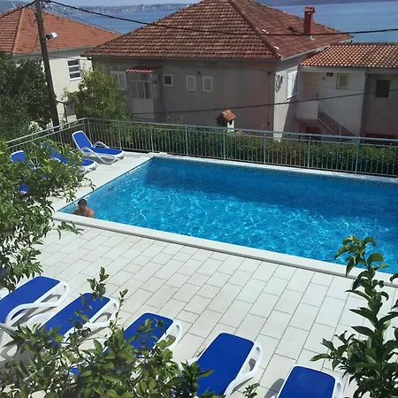 Bavaria Trogir 3*