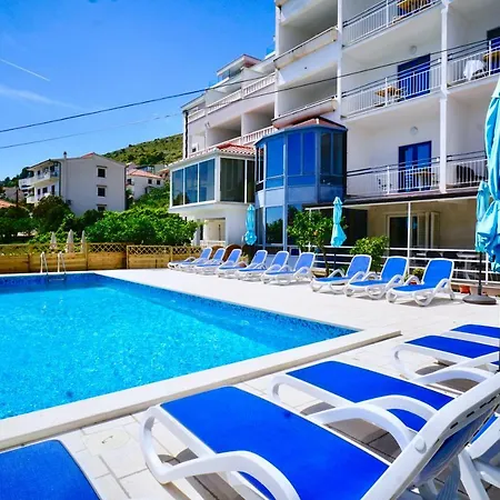 Villa Bavaria Trogir 3*