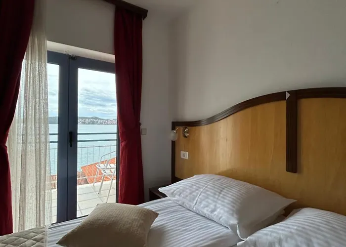 Villa Bavaria Trogir Donji Seget