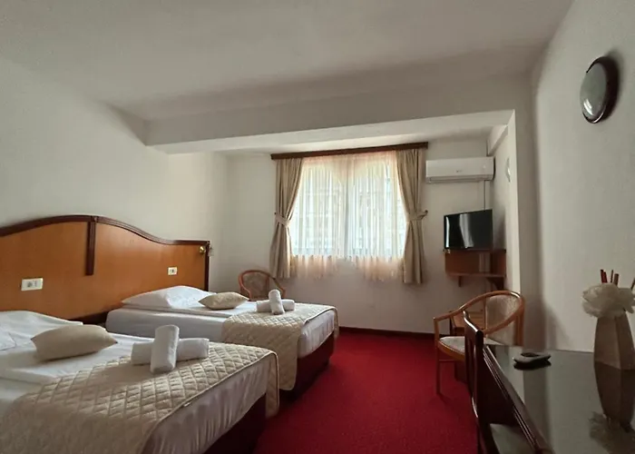 Szálloda Villa Bavaria Trogir 3*