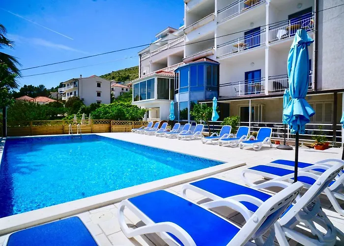 Villa Bavaria Trogir 3*